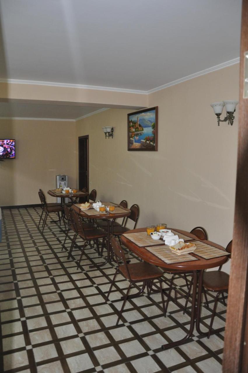 New Athos Mini Hotel Lidia المظهر الخارجي الصورة
